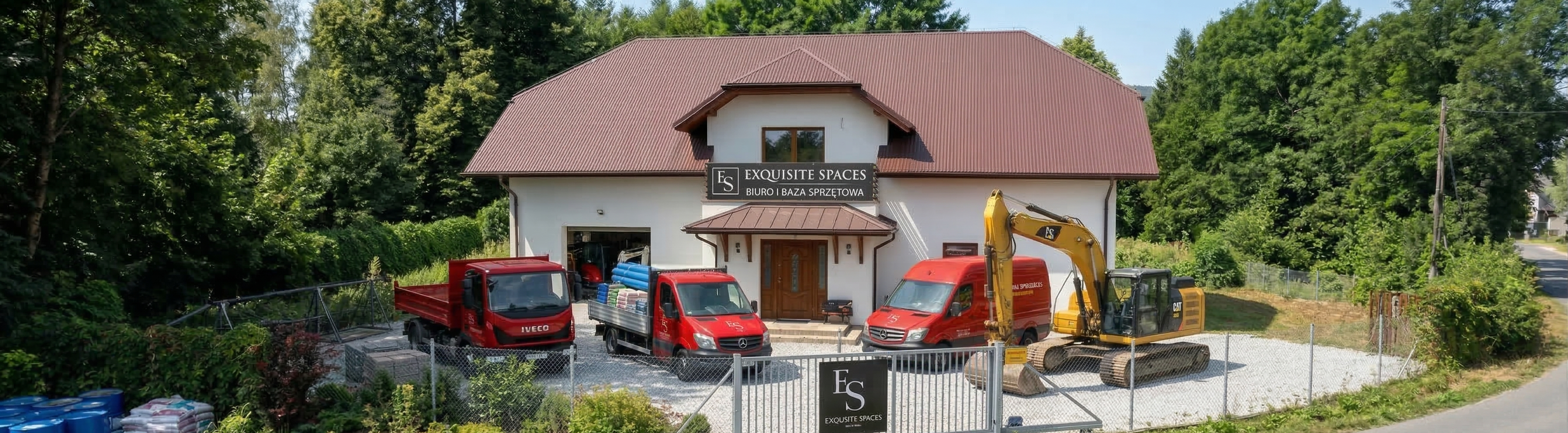 Exquisite Spaces – początki